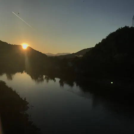 & * Konjic